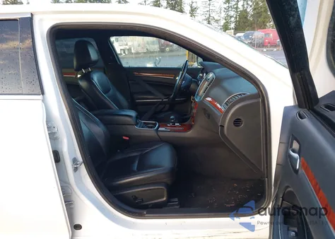 2013 Chrysler 300 Motown из США, поврежденный, VIN 2C3CCAAG7DH529215